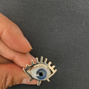 Silver Eye Pin Brooch with Blue Iris